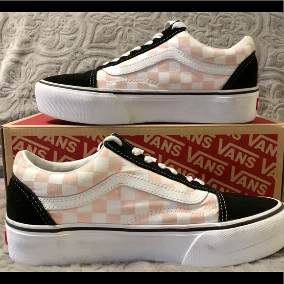 black checkered platform vans